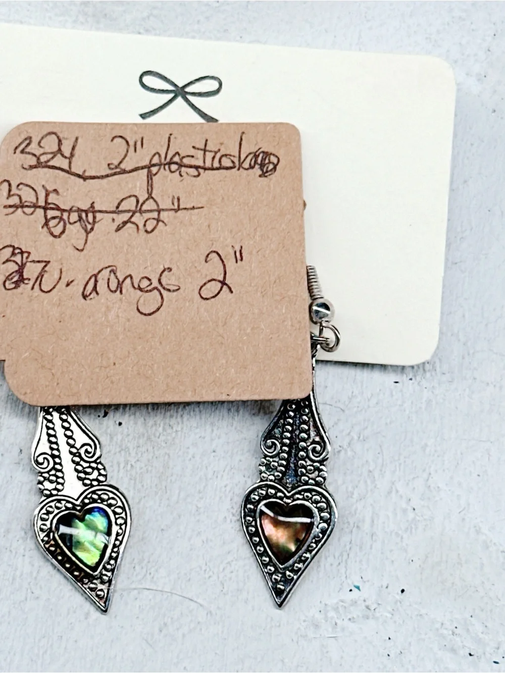 327u. Shell Silvertone Earrings